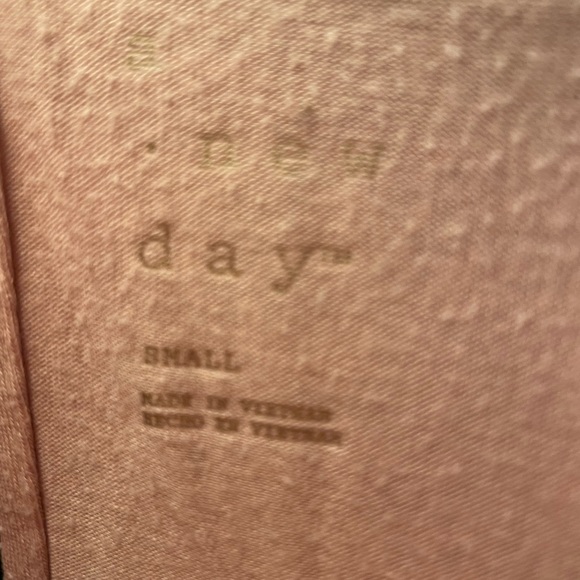 SHIRT - Picture 4 of 4